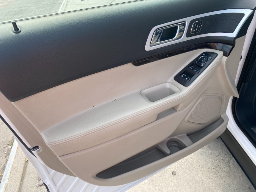 2011 Ford Explorer 4WD 4dr Limited, available for sale in Middle Village, New York | Middle Village Motors . Middle Village, New York 2011 Ford Explorer 4WD 4dr Limited, available for sale in Middle Village, New York | Middle Village Motors . Middle Village, New York
