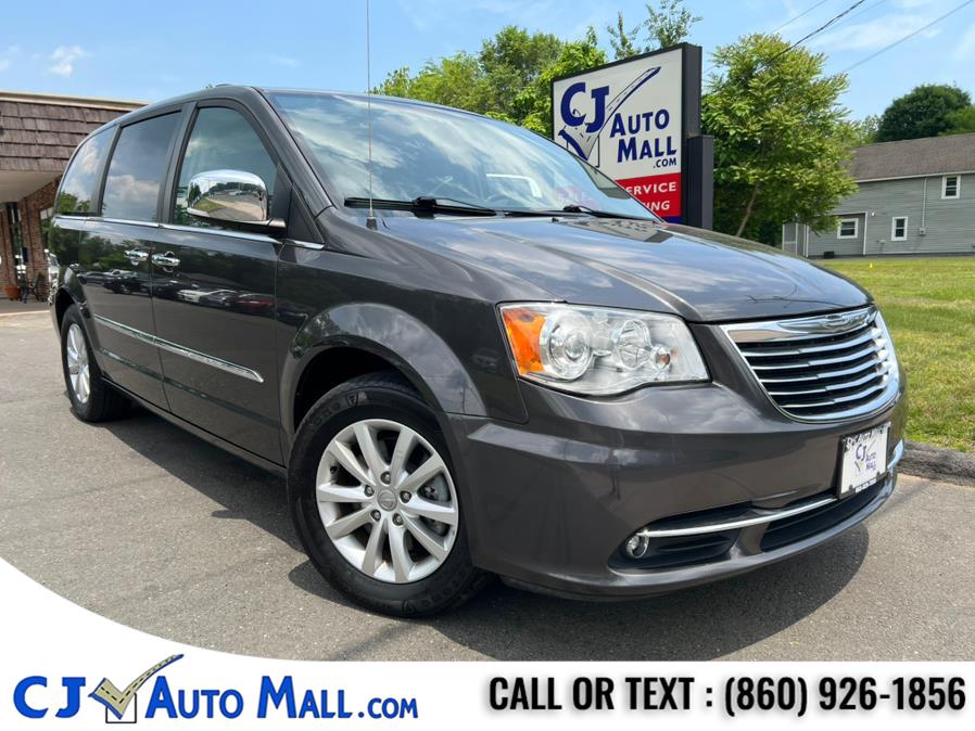 Used 2015 Chrysler Town & Country in Bristol, Connecticut | CJ Auto Mall. Bristol, Connecticut