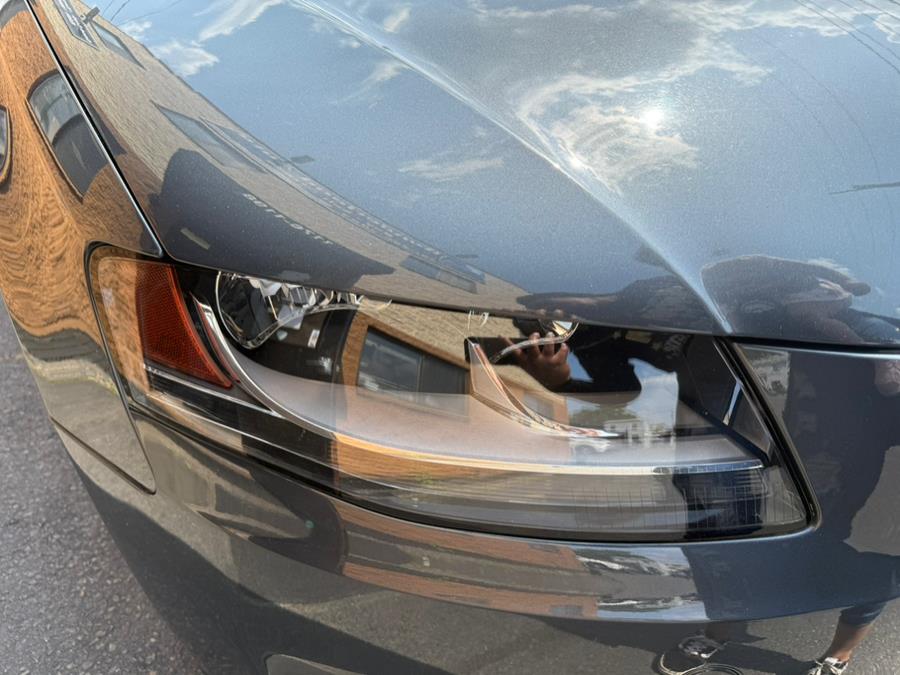 2011 Audi A4 4dr Sdn Auto quattro 2.0T Premium, available for sale in Revere, Massachusetts | Wonderland Auto. Revere, Massachusetts 2011 Audi A4 4dr Sdn Auto quattro 2.0T Premium, available for sale in Revere, Massachusetts | Wonderland Auto. Revere, Massachusetts