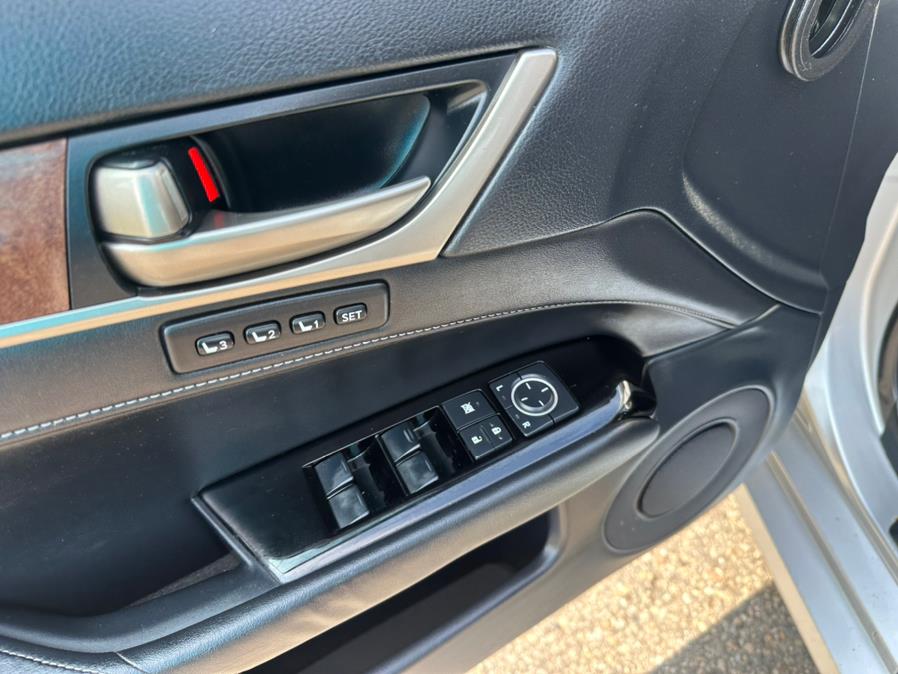 2013 Lexus GS 350 4dr Sdn AWD, available for sale in South Windsor, Connecticut | Mike And Tony Auto Sales, Inc. South Windsor, Connecticut 2013 Lexus GS 350 4dr Sdn AWD, available for sale in South Windsor, Connecticut | Mike And Tony Auto Sales, Inc. South Windsor, Connecticut