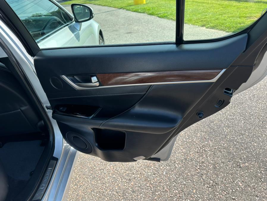 2013 Lexus GS 350 4dr Sdn AWD, available for sale in South Windsor, Connecticut | Mike And Tony Auto Sales, Inc. South Windsor, Connecticut 2013 Lexus GS 350 4dr Sdn AWD, available for sale in South Windsor, Connecticut | Mike And Tony Auto Sales, Inc. South Windsor, Connecticut
