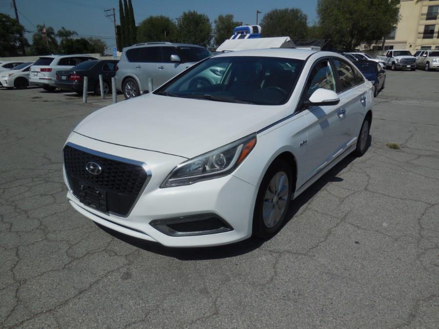 2016 Hyundai Sonata Hybrid 4dr Sdn SE, available for sale in Hawaiian Gardens, California | Luxe Motors. Hawaiian Gardens, California 2016 Hyundai Sonata Hybrid 4dr Sdn SE, available for sale in Hawaiian Gardens, California | Luxe Motors. Hawaiian Gardens, California