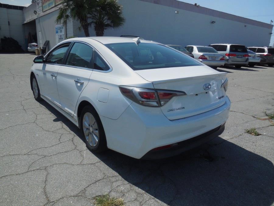 2016 Hyundai Sonata Hybrid 4dr Sdn SE, available for sale in Hawaiian Gardens, California | Luxe Motors. Hawaiian Gardens, California 2016 Hyundai Sonata Hybrid 4dr Sdn SE, available for sale in Hawaiian Gardens, California | Luxe Motors. Hawaiian Gardens, California