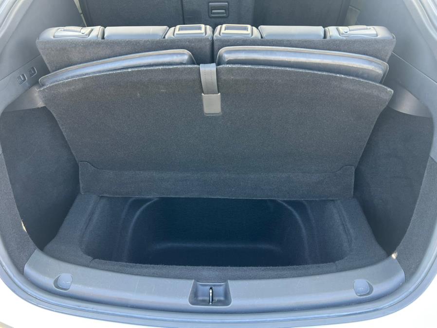 2022 Tesla Model Y Long Range AWD, available for sale in Daly City, California | Green Light Auto Wholesale. Daly City, California 2022 Tesla Model Y Long Range AWD, available for sale in Daly City, California | Green Light Auto Wholesale. Daly City, California