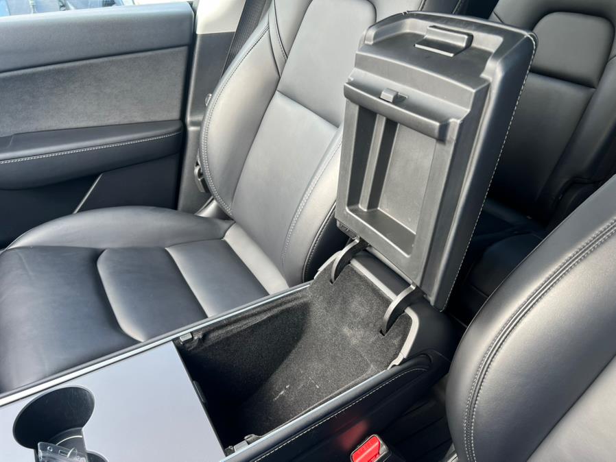 2022 Tesla Model Y Long Range AWD, available for sale in Daly City, California | Green Light Auto Wholesale. Daly City, California 2022 Tesla Model Y Long Range AWD, available for sale in Daly City, California | Green Light Auto Wholesale. Daly City, California