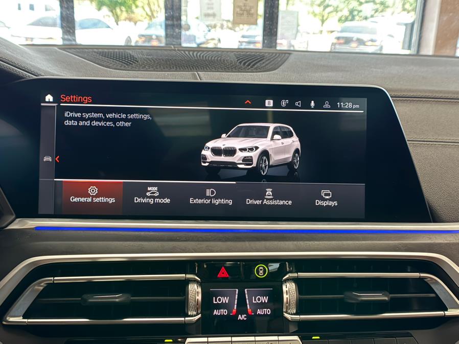 2023 BMW X5 xDrive40i Sports Activity Vehicle, available for sale in Massapequa Park, New York | Power Motors East. Massapequa Park, New York 2023 BMW X5 xDrive40i Sports Activity Vehicle, available for sale in Massapequa Park, New York | Power Motors East. Massapequa Park, New York