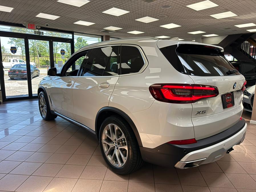 2023 BMW X5 xDrive40i Sports Activity Vehicle, available for sale in Massapequa Park, New York | Power Motors East. Massapequa Park, New York 2023 BMW X5 xDrive40i Sports Activity Vehicle, available for sale in Massapequa Park, New York | Power Motors East. Massapequa Park, New York