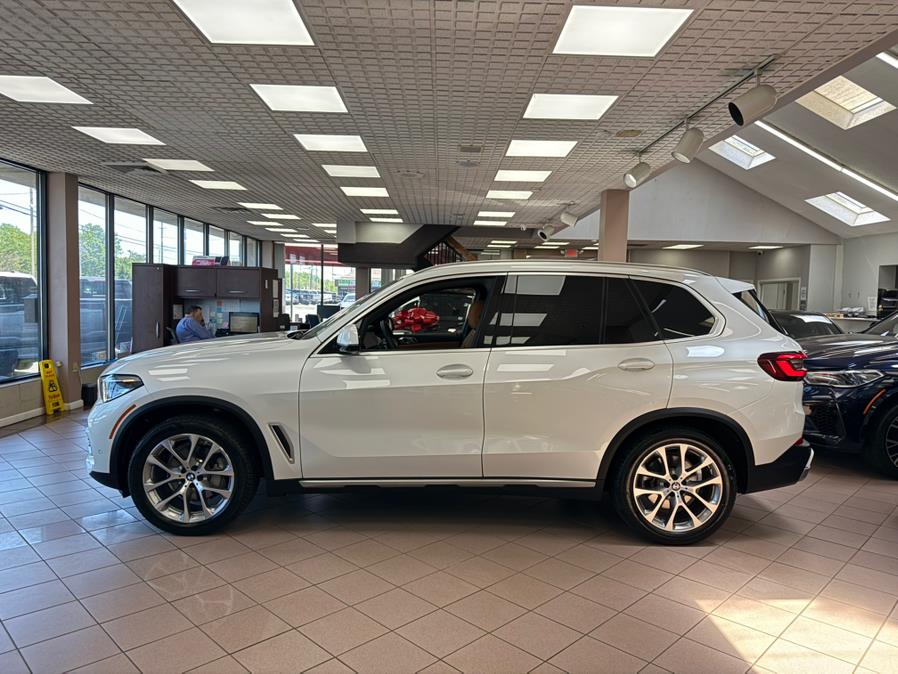 2023 BMW X5 xDrive40i Sports Activity Vehicle, available for sale in Massapequa Park, New York | Power Motors East. Massapequa Park, New York 2023 BMW X5 xDrive40i Sports Activity Vehicle, available for sale in Massapequa Park, New York | Power Motors East. Massapequa Park, New York