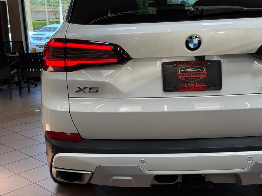 2023 BMW X5 xDrive40i Sports Activity Vehicle, available for sale in Massapequa Park, New York | Power Motors East. Massapequa Park, New York 2023 BMW X5 xDrive40i Sports Activity Vehicle, available for sale in Massapequa Park, New York | Power Motors East. Massapequa Park, New York