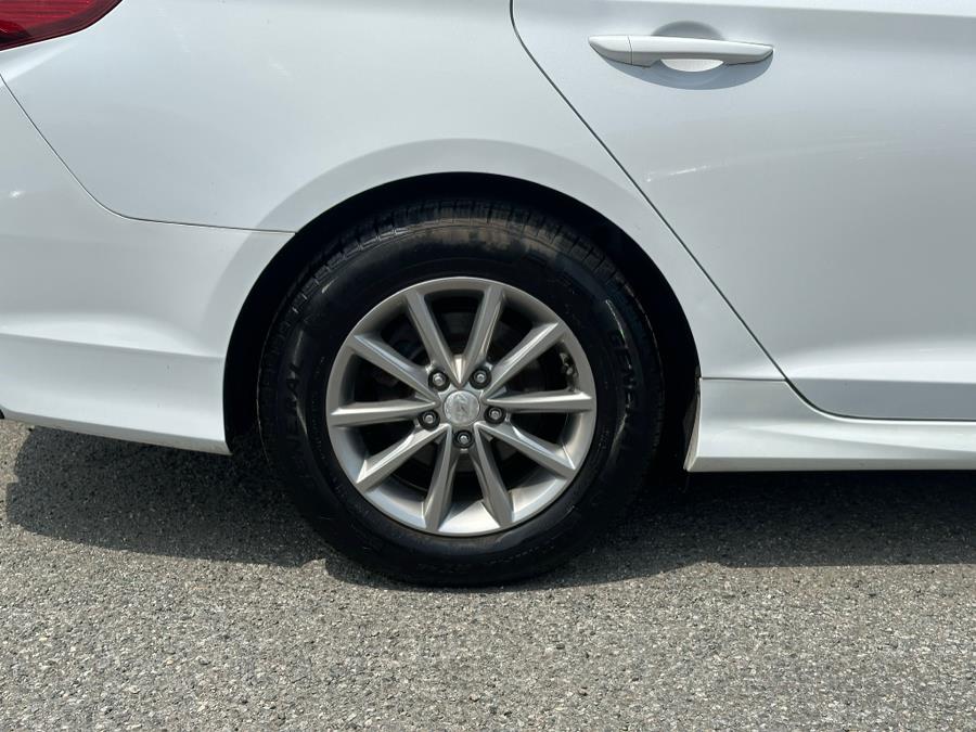 2018 Hyundai Sonata SE 2.4L SULEV, available for sale in Irvington , New Jersey | Auto Haus of Irvington Corp. Irvington , New Jersey 2018 Hyundai Sonata SE 2.4L SULEV, available for sale in Irvington , New Jersey | Auto Haus of Irvington Corp. Irvington , New Jersey