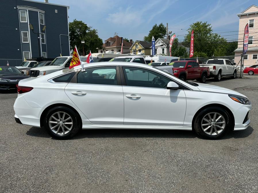 2018 Hyundai Sonata SE 2.4L SULEV, available for sale in Irvington , New Jersey | Auto Haus of Irvington Corp. Irvington , New Jersey 2018 Hyundai Sonata SE 2.4L SULEV, available for sale in Irvington , New Jersey | Auto Haus of Irvington Corp. Irvington , New Jersey
