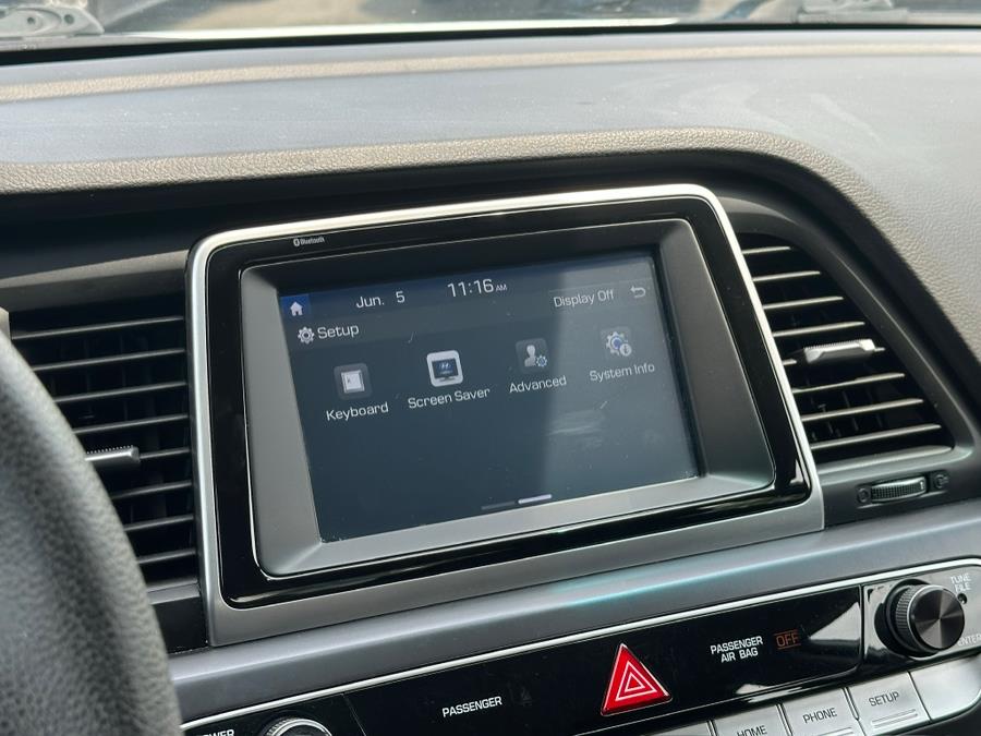 2018 Hyundai Sonata SE 2.4L SULEV, available for sale in Irvington , New Jersey | Auto Haus of Irvington Corp. Irvington , New Jersey 2018 Hyundai Sonata SE 2.4L SULEV, available for sale in Irvington , New Jersey | Auto Haus of Irvington Corp. Irvington , New Jersey