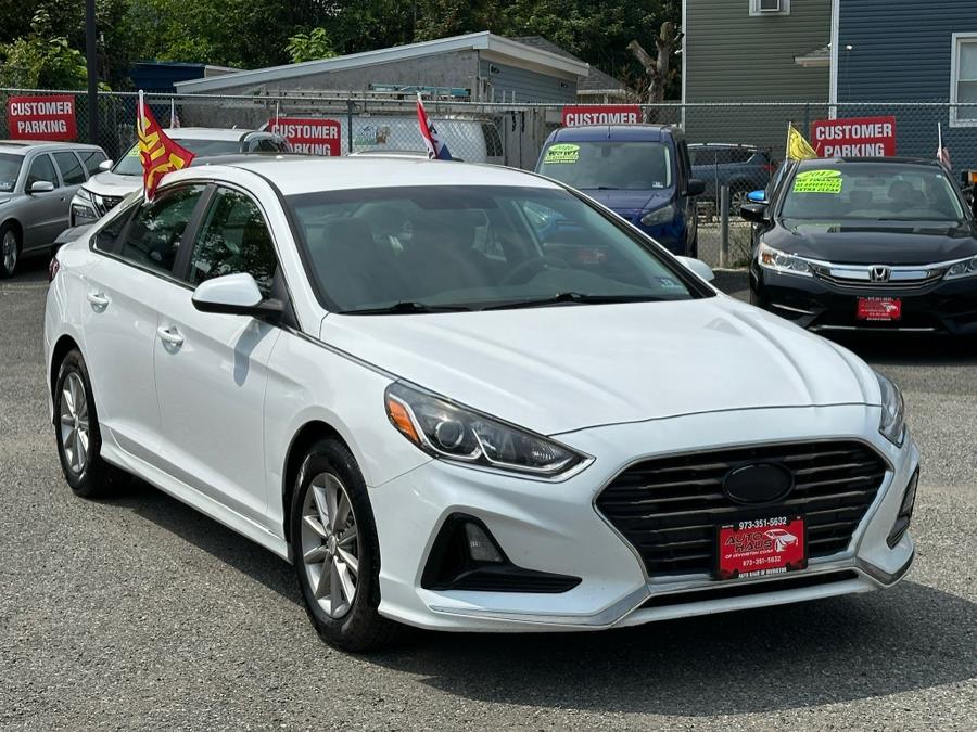 2018 Hyundai Sonata SE 2.4L SULEV, available for sale in Irvington , New Jersey | Auto Haus of Irvington Corp. Irvington , New Jersey 2018 Hyundai Sonata SE 2.4L SULEV, available for sale in Irvington , New Jersey | Auto Haus of Irvington Corp. Irvington , New Jersey