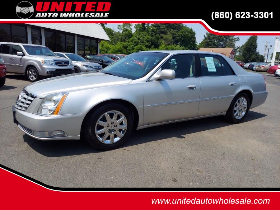 Used 2011 Cadillac DTS in East Windsor, Connecticut | United Auto Sales of E Windsor, Inc. East Windsor, Connecticut