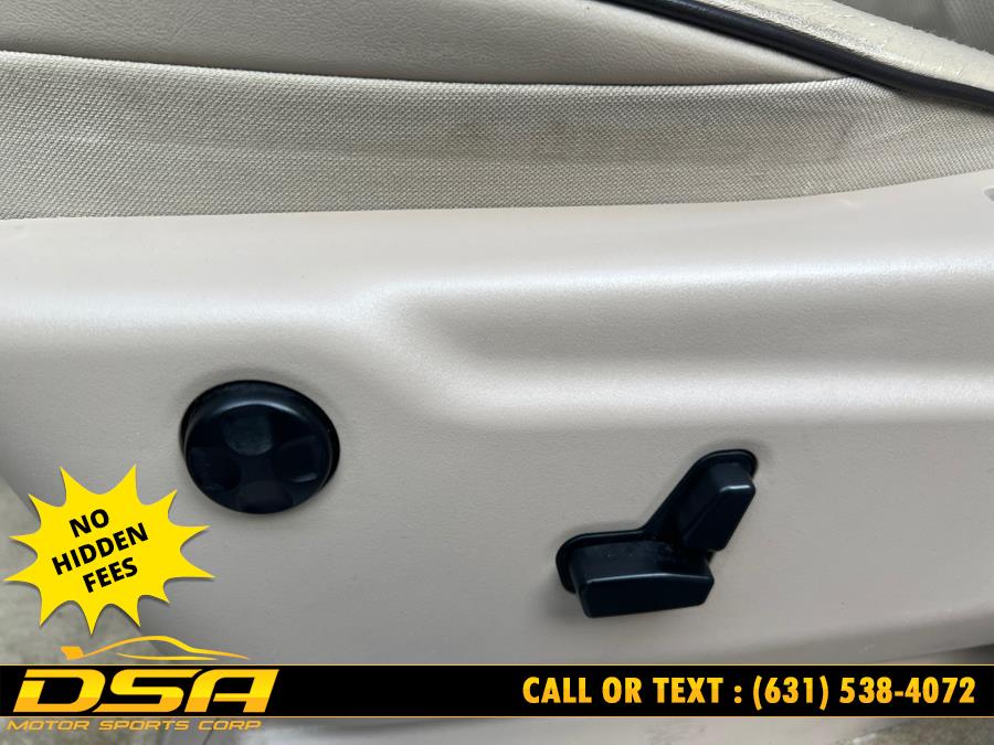 2015 Jeep Grand Cherokee 4WD 4dr Overland, available for sale in Commack, New York | DSA Motor Sports Corp. Commack, New York 2015 Jeep Grand Cherokee 4WD 4dr Overland, available for sale in Commack, New York | DSA Motor Sports Corp. Commack, New York