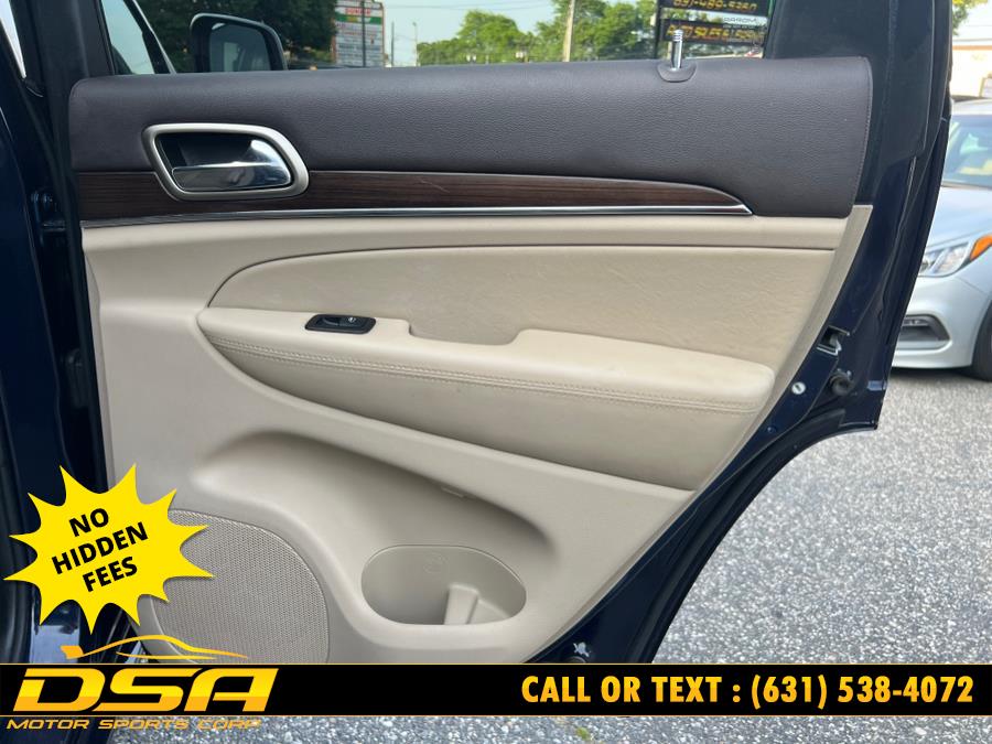 2015 Jeep Grand Cherokee 4WD 4dr Overland, available for sale in Commack, New York | DSA Motor Sports Corp. Commack, New York 2015 Jeep Grand Cherokee 4WD 4dr Overland, available for sale in Commack, New York | DSA Motor Sports Corp. Commack, New York