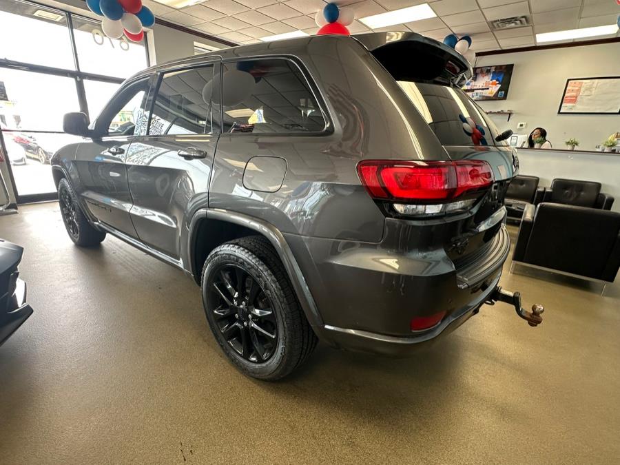 2021 Jeep Grand Cherokee Laredo X 4x4, available for sale in Inwood, New York | 5 Towns Drive. Inwood, New York 2021 Jeep Grand Cherokee Laredo X 4x4, available for sale in Inwood, New York | 5 Towns Drive. Inwood, New York