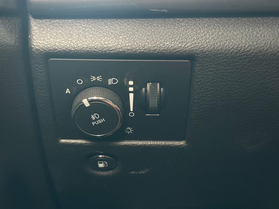 2021 Jeep Grand Cherokee Laredo X 4x4, available for sale in Inwood, New York | 5 Towns Drive. Inwood, New York 2021 Jeep Grand Cherokee Laredo X 4x4, available for sale in Inwood, New York | 5 Towns Drive. Inwood, New York