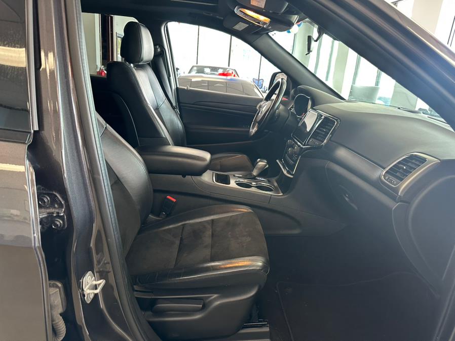 2021 Jeep Grand Cherokee Laredo X 4x4, available for sale in Inwood, New York | 5 Towns Drive. Inwood, New York 2021 Jeep Grand Cherokee Laredo X 4x4, available for sale in Inwood, New York | 5 Towns Drive. Inwood, New York