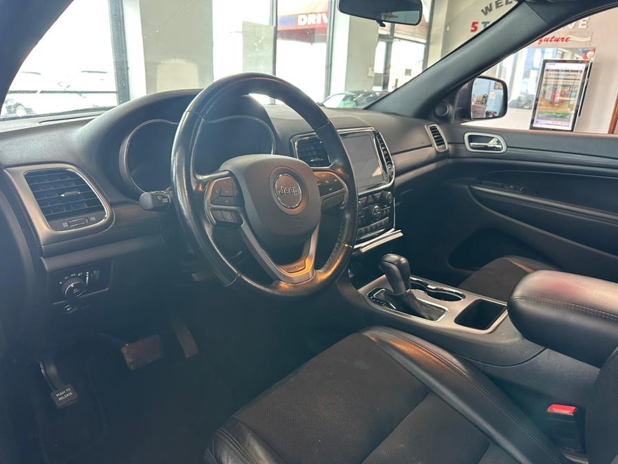 2021 Jeep Grand Cherokee Laredo X 4x4, available for sale in Inwood, New York | 5 Towns Drive. Inwood, New York 2021 Jeep Grand Cherokee Laredo X 4x4, available for sale in Inwood, New York | 5 Towns Drive. Inwood, New York