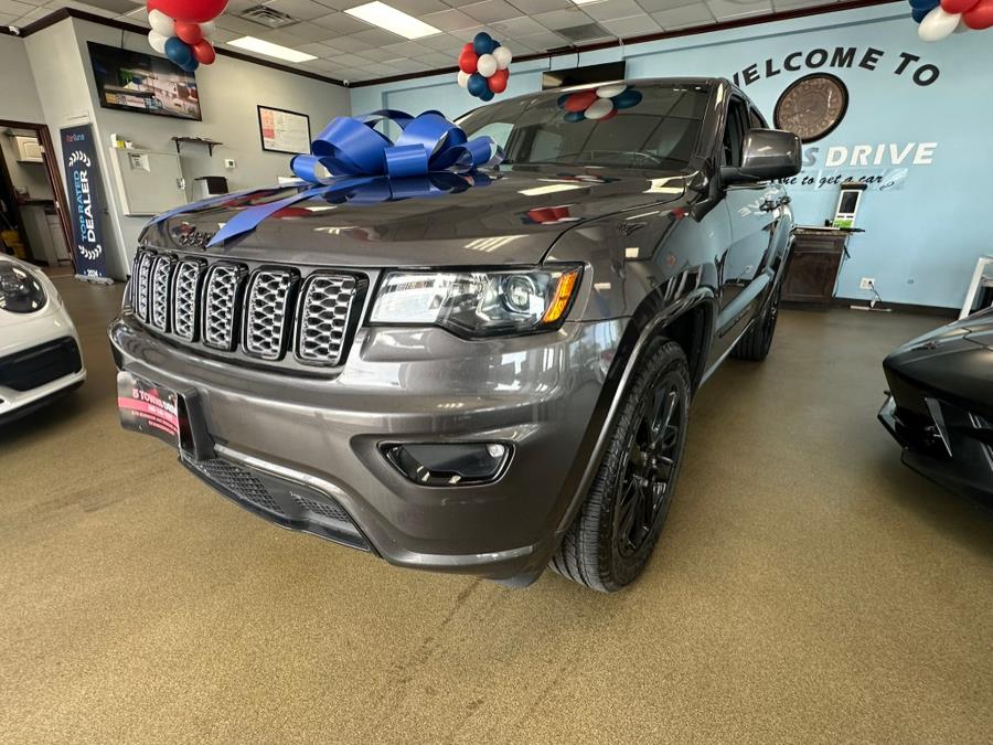 2021 Jeep Grand Cherokee Laredo X 4x4, available for sale in Inwood, New York | 5 Towns Drive. Inwood, New York 2021 Jeep Grand Cherokee Laredo X 4x4, available for sale in Inwood, New York | 5 Towns Drive. Inwood, New York