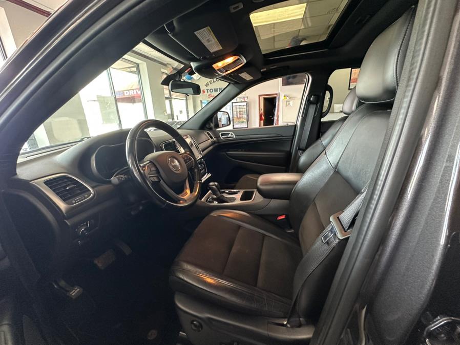 2021 Jeep Grand Cherokee Laredo X 4x4, available for sale in Inwood, New York | 5 Towns Drive. Inwood, New York 2021 Jeep Grand Cherokee Laredo X 4x4, available for sale in Inwood, New York | 5 Towns Drive. Inwood, New York