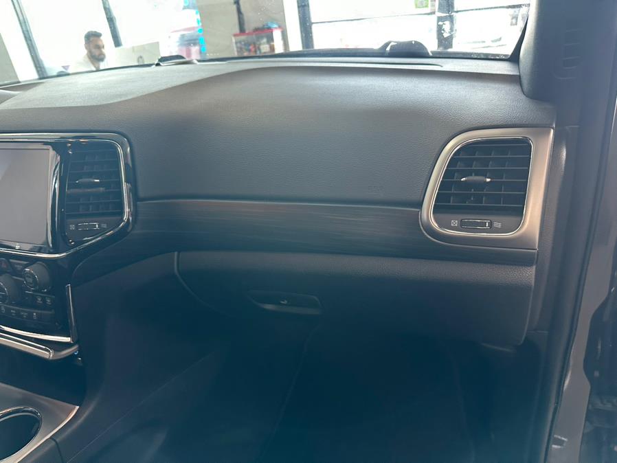 2021 Jeep Grand Cherokee Laredo X 4x4, available for sale in Inwood, New York | 5 Towns Drive. Inwood, New York 2021 Jeep Grand Cherokee Laredo X 4x4, available for sale in Inwood, New York | 5 Towns Drive. Inwood, New York