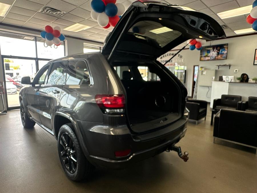 2021 Jeep Grand Cherokee Laredo X 4x4, available for sale in Inwood, New York | 5 Towns Drive. Inwood, New York 2021 Jeep Grand Cherokee Laredo X 4x4, available for sale in Inwood, New York | 5 Towns Drive. Inwood, New York