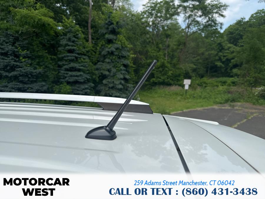 2015 Toyota RAV4 AWD 4dr LE (Natl), available for sale in Manchester, Connecticut | Motorcar West. Manchester, Connecticut 2015 Toyota RAV4 AWD 4dr LE (Natl), available for sale in Manchester, Connecticut | Motorcar West. Manchester, Connecticut