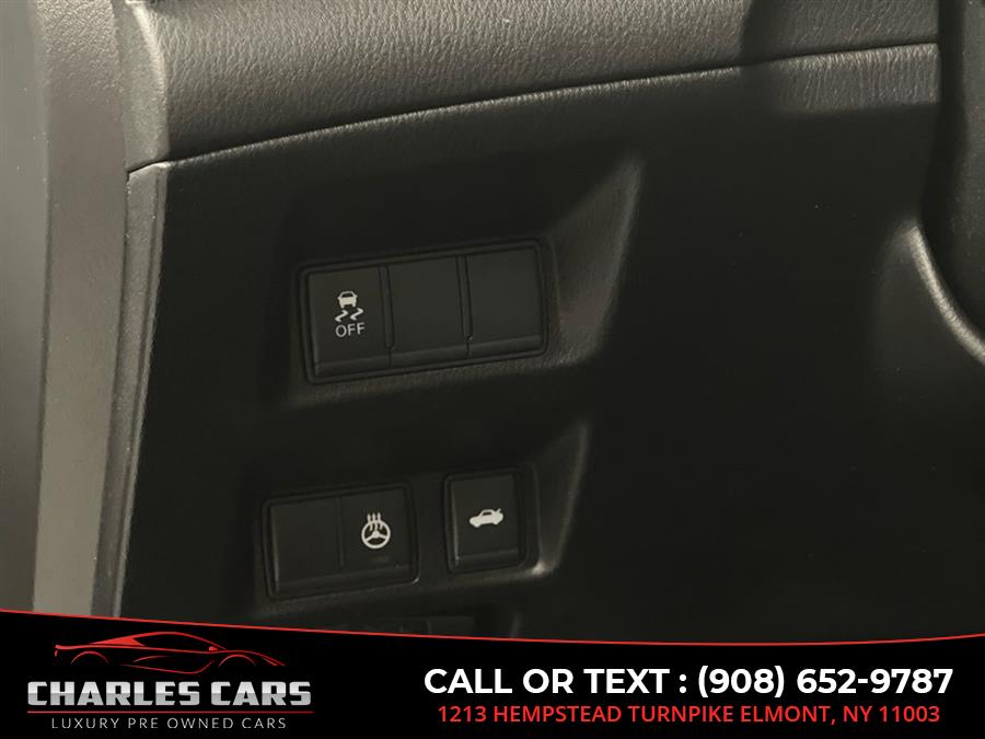 2019 Infiniti Q70l 3.7 Luxe, available for sale in Elmont, New York | Charles Cars. Elmont, New York 2019 Infiniti Q70l 3.7 Luxe, available for sale in Elmont, New York | Charles Cars. Elmont, New York