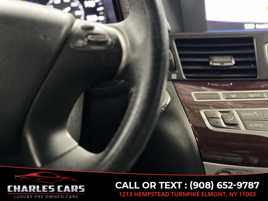 2019 Infiniti Q70l 3.7 Luxe, available for sale in Elmont, New York | Charles Cars. Elmont, New York 2019 Infiniti Q70l 3.7 Luxe, available for sale in Elmont, New York | Charles Cars. Elmont, New York