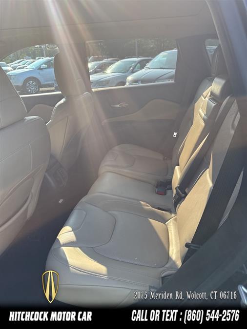2015 Jeep Cherokee Limited, available for sale in Wolcott, Connecticut | Hitchcock Motor Car. Wolcott, Connecticut 2015 Jeep Cherokee Limited, available for sale in Wolcott, Connecticut | Hitchcock Motor Car. Wolcott, Connecticut