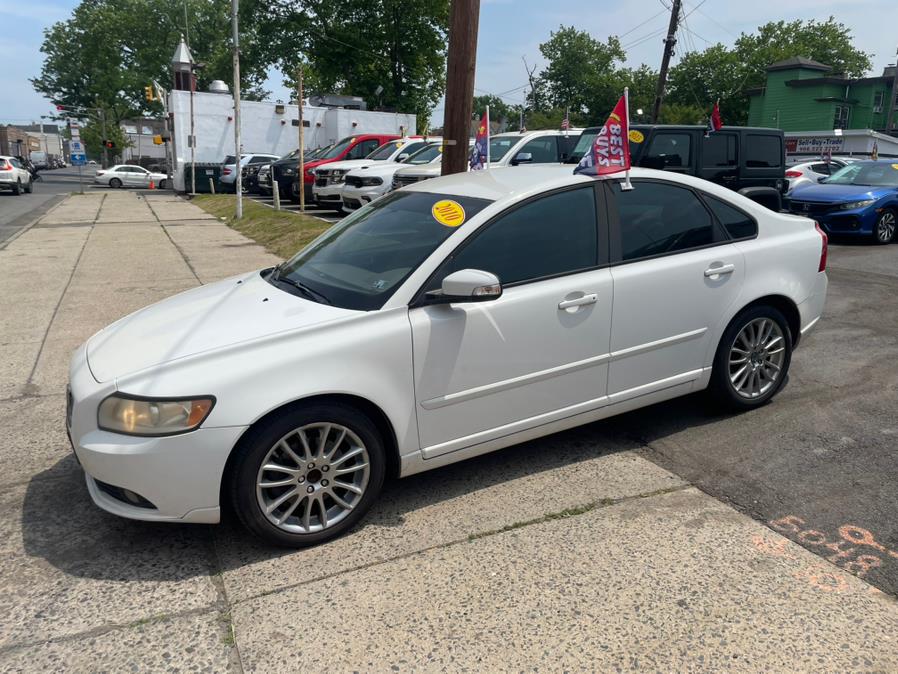 2010 Volvo S40 4dr Sdn Auto FWD, available for sale in Plainfield, New Jersey | Best Cars R Us LLC. Plainfield, New Jersey 2010 Volvo S40 4dr Sdn Auto FWD, available for sale in Plainfield, New Jersey | Best Cars R Us LLC. Plainfield, New Jersey