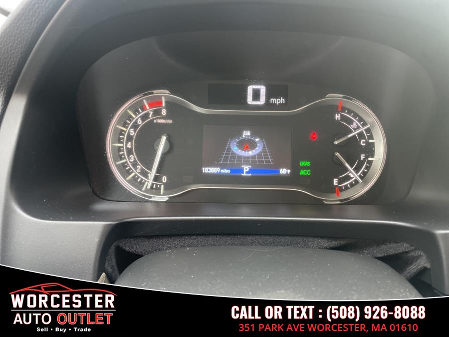 2016 Honda Pilot AWD 4dr Touring w/RES & Navi, available for sale in Worcester, Massachusetts | Worcester Auto Outlet LLC. Worcester, Massachusetts 2016 Honda Pilot AWD 4dr Touring w/RES & Navi, available for sale in Worcester, Massachusetts | Worcester Auto Outlet LLC. Worcester, Massachusetts