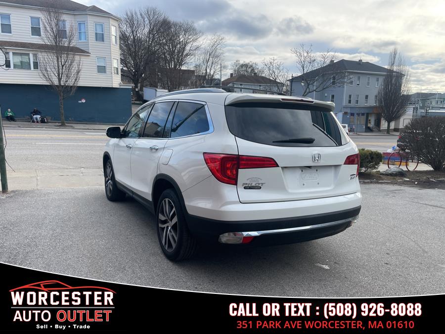 2016 Honda Pilot AWD 4dr Touring w/RES & Navi, available for sale in Worcester, Massachusetts | Worcester Auto Outlet LLC. Worcester, Massachusetts 2016 Honda Pilot AWD 4dr Touring w/RES & Navi, available for sale in Worcester, Massachusetts | Worcester Auto Outlet LLC. Worcester, Massachusetts