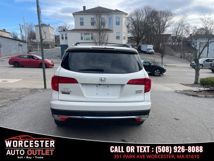 2016 Honda Pilot AWD 4dr Touring w/RES & Navi, available for sale in Worcester, Massachusetts | Worcester Auto Outlet LLC. Worcester, Massachusetts 2016 Honda Pilot AWD 4dr Touring w/RES & Navi, available for sale in Worcester, Massachusetts | Worcester Auto Outlet LLC. Worcester, Massachusetts