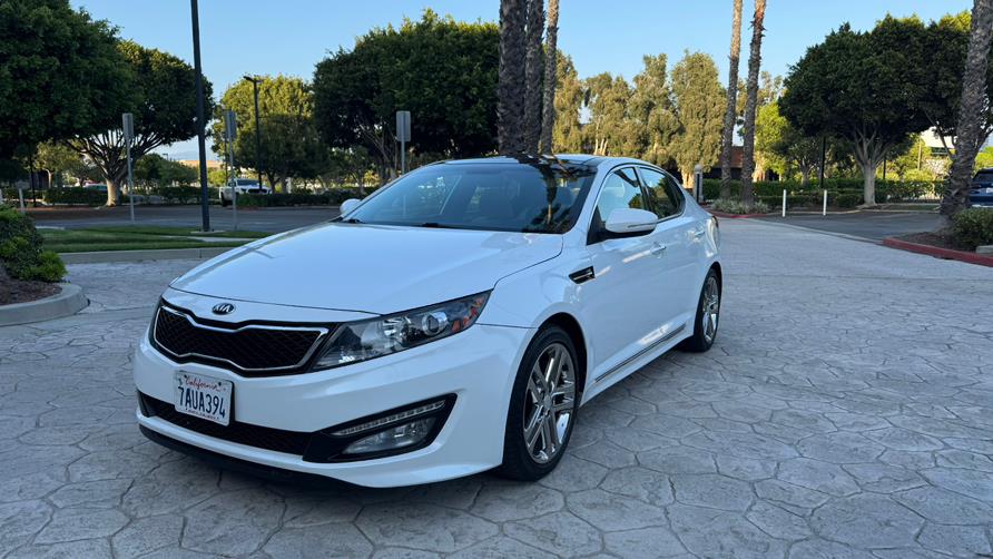 2013 Kia Optima 4dr Sdn SXl, available for sale in Tustin, California | Carox LLC. Tustin, California 2013 Kia Optima 4dr Sdn SXl, available for sale in Tustin, California | Carox LLC. Tustin, California