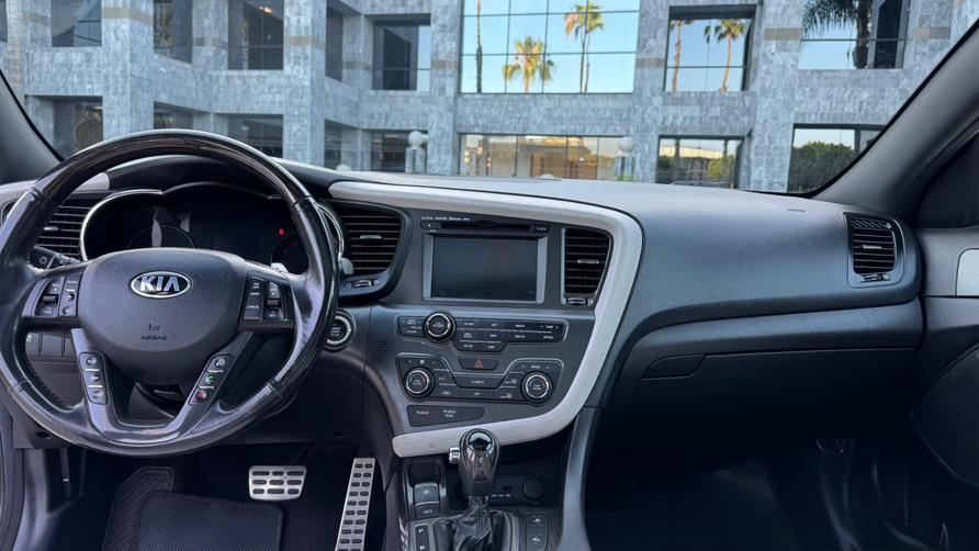 2013 Kia Optima 4dr Sdn SXl, available for sale in Tustin, California | Carox LLC. Tustin, California 2013 Kia Optima 4dr Sdn SXl, available for sale in Tustin, California | Carox LLC. Tustin, California