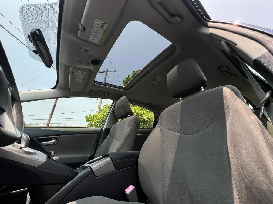 2012 Toyota Prius 5dr HB Three (Natl), available for sale in Lindenhurst, New York | Cargenic Automotive. Lindenhurst, New York 2012 Toyota Prius 5dr HB Three (Natl), available for sale in Lindenhurst, New York | Cargenic Automotive. Lindenhurst, New York