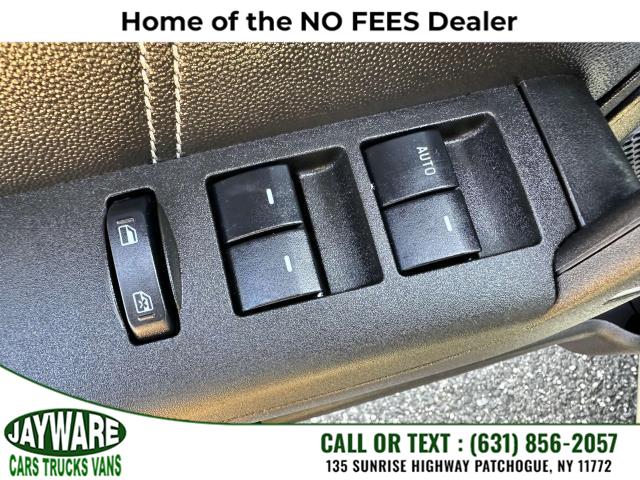 2011 Ford Focus 4dr Sdn SEL, available for sale in Patchogue, New York | Jayware Cars Trucks Vans. Patchogue, New York 2011 Ford Focus 4dr Sdn SEL, available for sale in Patchogue, New York | Jayware Cars Trucks Vans. Patchogue, New York
