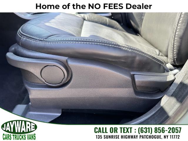 2011 Ford Focus 4dr Sdn SEL, available for sale in Patchogue, New York | Jayware Cars Trucks Vans. Patchogue, New York 2011 Ford Focus 4dr Sdn SEL, available for sale in Patchogue, New York | Jayware Cars Trucks Vans. Patchogue, New York