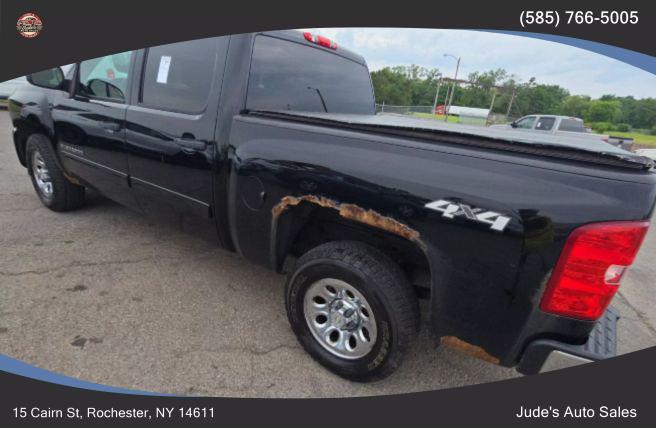 2011 Chevrolet Silverado 1500 Crew Cab LT Pickup 4D 5 3/4 ft, available for sale in Wolcott, New York | Auto Hunter CNY. Wolcott, New York 2011 Chevrolet Silverado 1500 Crew Cab LT Pickup 4D 5 3/4 ft, available for sale in Wolcott, New York | Auto Hunter CNY. Wolcott, New York