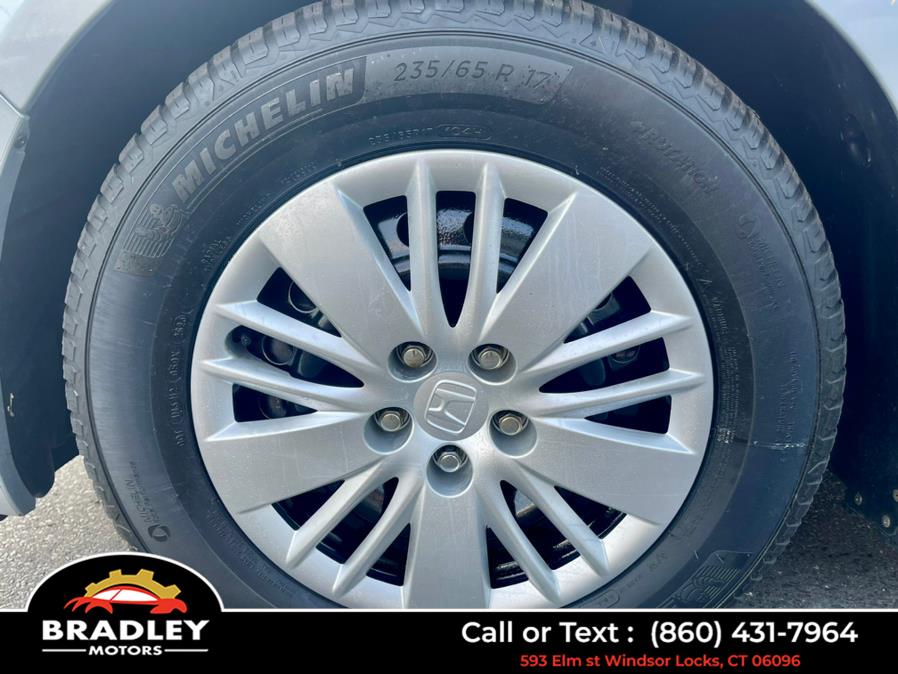 2016 Honda Odyssey LX, available for sale in Windsor Locks, Connecticut | Bradley Motors Inc. Windsor Locks, Connecticut 2016 Honda Odyssey LX, available for sale in Windsor Locks, Connecticut | Bradley Motors Inc. Windsor Locks, Connecticut