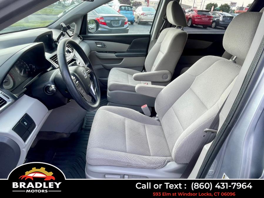 2016 Honda Odyssey LX, available for sale in Windsor Locks, Connecticut | Bradley Motors Inc. Windsor Locks, Connecticut 2016 Honda Odyssey LX, available for sale in Windsor Locks, Connecticut | Bradley Motors Inc. Windsor Locks, Connecticut