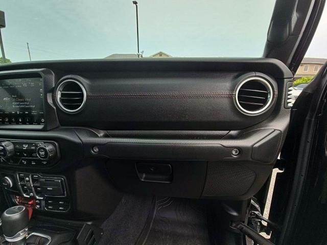 2020 Jeep Gladiator Rubicon Medium Bed 4WD, available for sale in Yonkers, New York | Westchester Auto Group. Yonkers, New York 2020 Jeep Gladiator Rubicon Medium Bed 4WD, available for sale in Yonkers, New York | Westchester Auto Group. Yonkers, New York