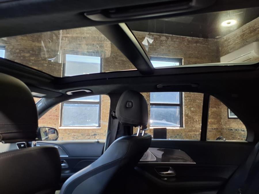 2021 Mercedes-Benz GLE AMG GLE 63 S 4MATIC SUV, available for sale in Flushing, New York | Silverline Auto Group. Flushing, New York 2021 Mercedes-Benz GLE AMG GLE 63 S 4MATIC SUV, available for sale in Flushing, New York | Silverline Auto Group. Flushing, New York