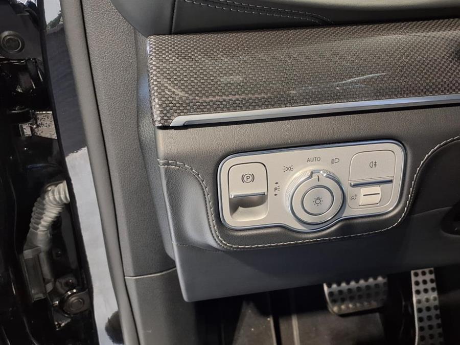 2021 Mercedes-Benz GLE AMG GLE 63 S 4MATIC SUV, available for sale in Flushing, New York | Silverline Auto Group. Flushing, New York 2021 Mercedes-Benz GLE AMG GLE 63 S 4MATIC SUV, available for sale in Flushing, New York | Silverline Auto Group. Flushing, New York
