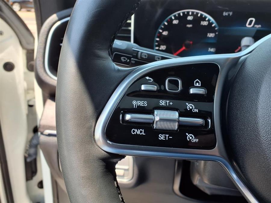 2022 Mercedes-Benz GLE GLE 350 4MATIC SUV, available for sale in Flushing, New York | Silverline Auto Group. Flushing, New York 2022 Mercedes-Benz GLE GLE 350 4MATIC SUV, available for sale in Flushing, New York | Silverline Auto Group. Flushing, New York