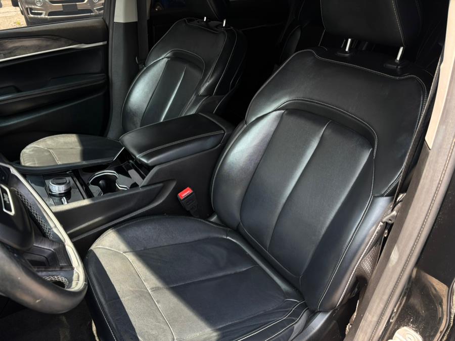 2021 Jeep Grand Cherokee L Limited 4x4, available for sale in Brooklyn, New York | Carsbuck Inc.. Brooklyn, New York 2021 Jeep Grand Cherokee L Limited 4x4, available for sale in Brooklyn, New York | Carsbuck Inc.. Brooklyn, New York