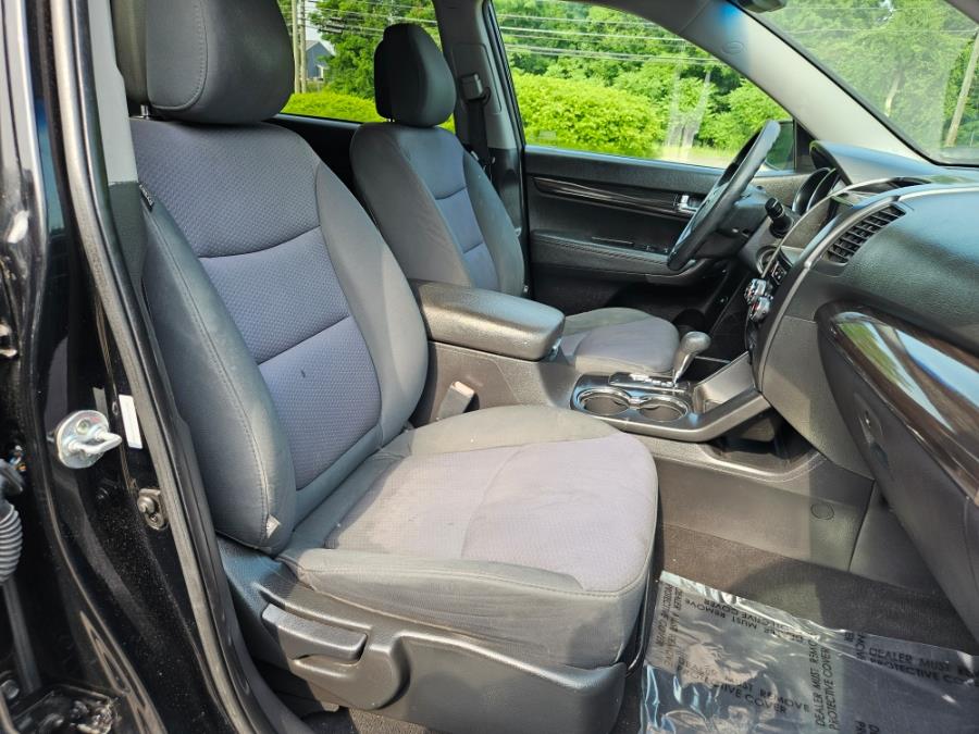 2012 Kia Sorento AWD 4dr I4-GDI LX, available for sale in East Windsor, Connecticut | Toro Auto. East Windsor, Connecticut 2012 Kia Sorento AWD 4dr I4-GDI LX, available for sale in East Windsor, Connecticut | Toro Auto. East Windsor, Connecticut